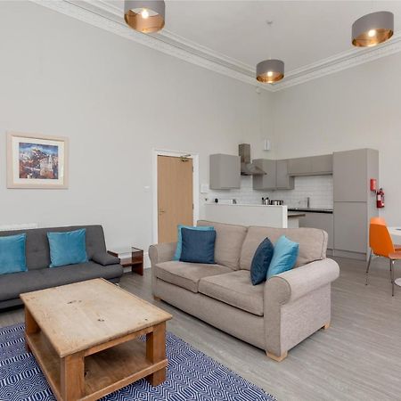 Southside Apartments By Destination Edinburgh Bagian luar foto