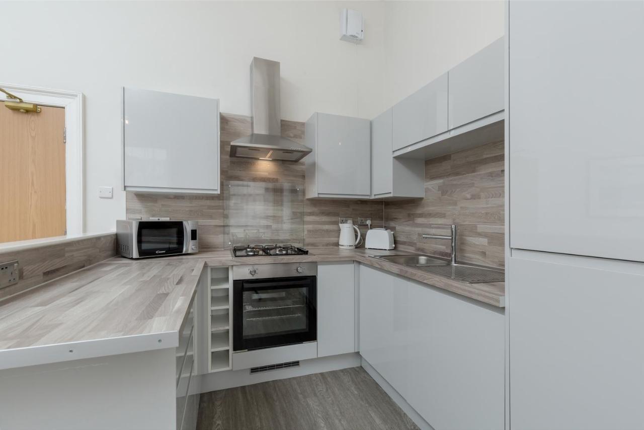 Southside Apartments By Destination Edinburgh Bagian luar foto