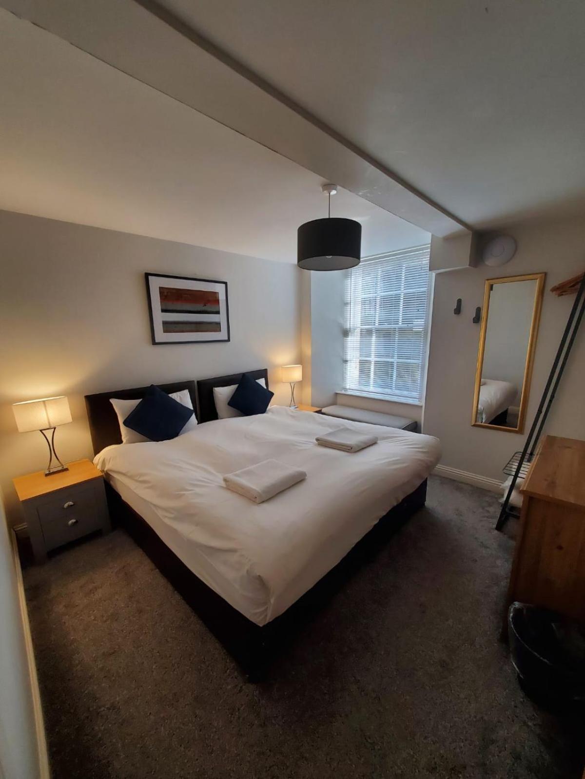 Southside Apartments By Destination Edinburgh Bagian luar foto